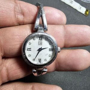 ESQ Swiss Ladies Quartz Watch Mother Of Pearl Dial Silver Tone Working WR 3ATM s